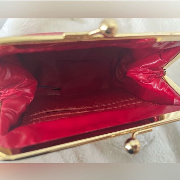 Dooney & Bourke Red Leather Kiss-Lock Coin Purse, Excellent Condition - Picture 4 of 7